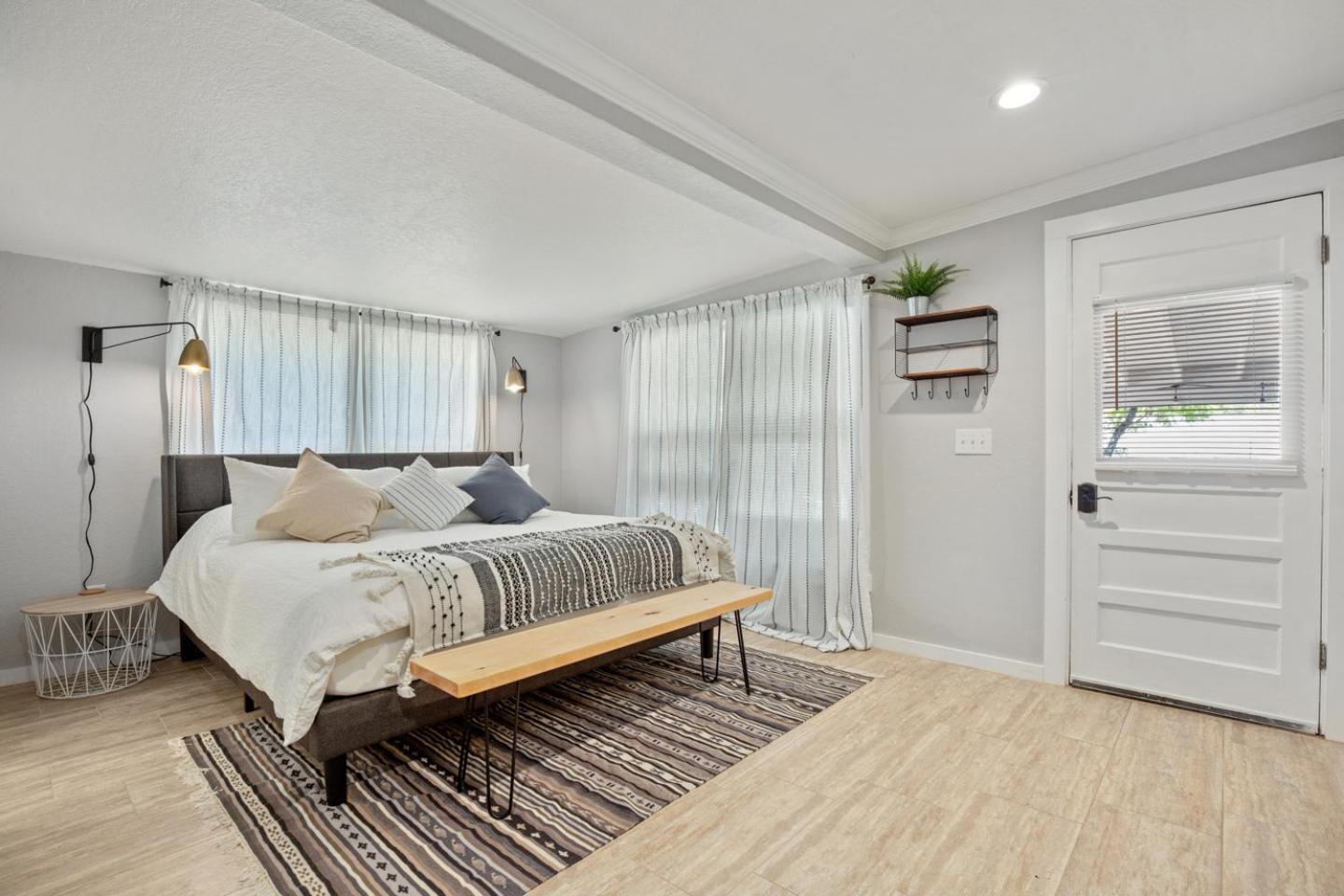 Downtown Studio 1 At Beer Ranch Project Inn Wimberley Buitenkant foto