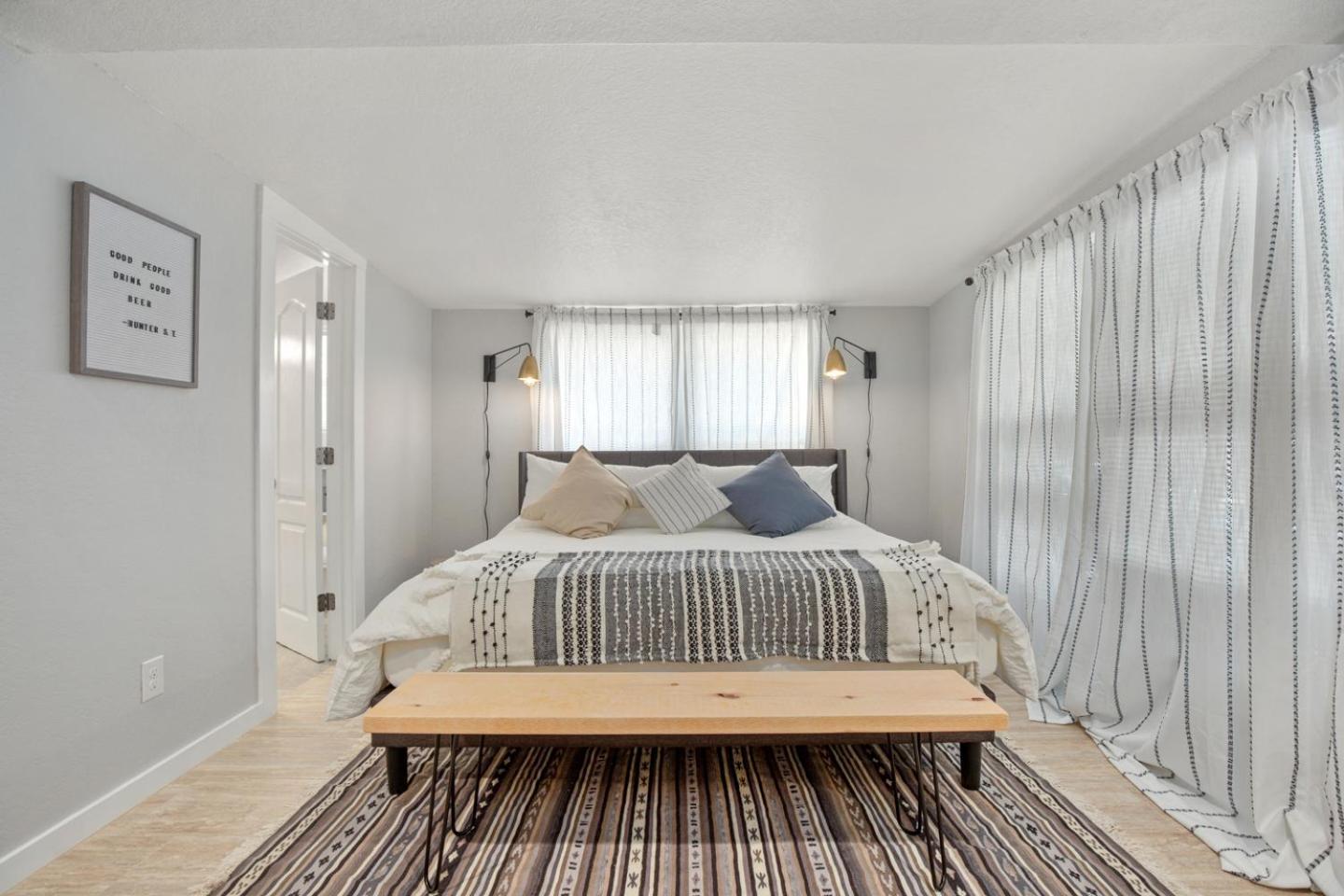 Downtown Studio 1 At Beer Ranch Project Inn Wimberley Buitenkant foto